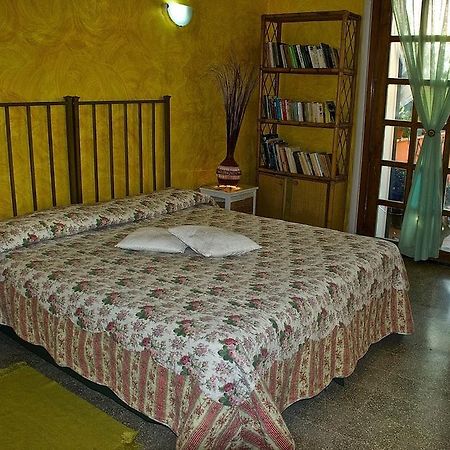 B&B Mery Lho Aprilia Buitenkant foto