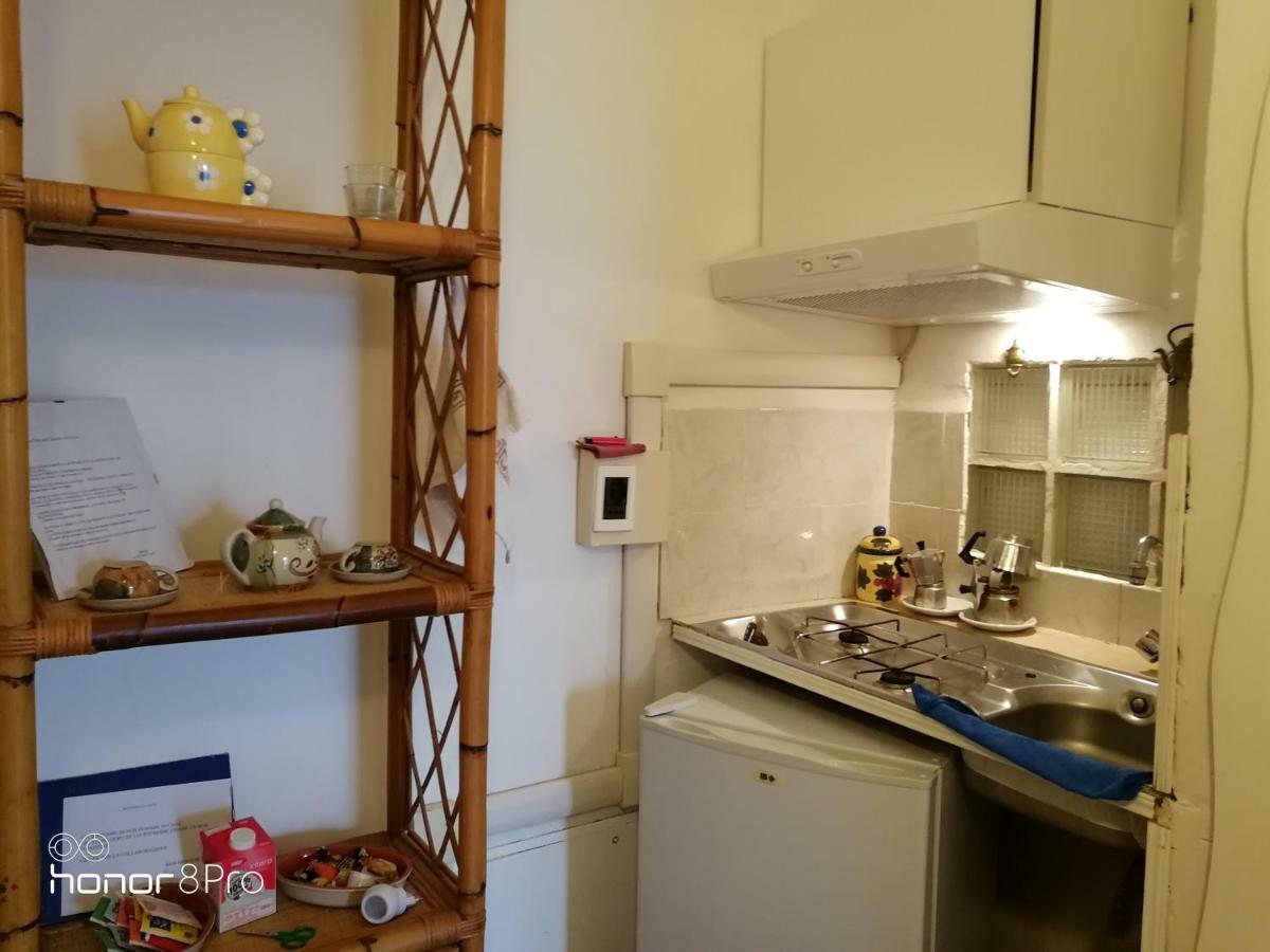 B&B Mery Lho Aprilia Buitenkant foto